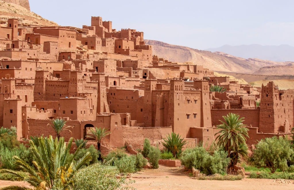 Palm-lined kasbah walls in Ait Benhadou